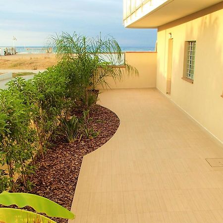 Apartamentos Voramar Castelldefels Ngoại thất bức ảnh