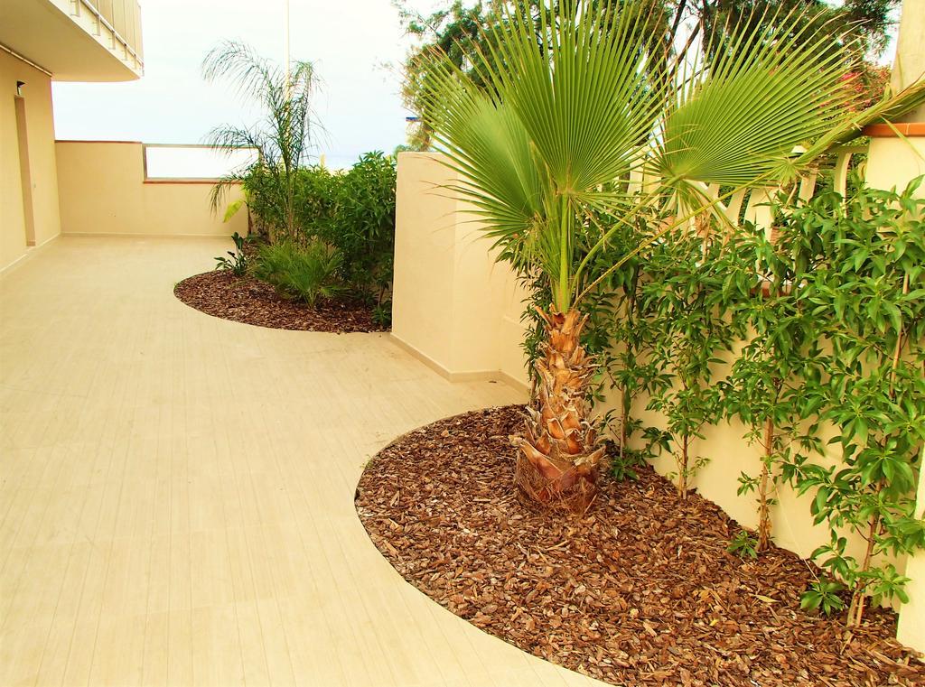Apartamentos Voramar Castelldefels Ngoại thất bức ảnh